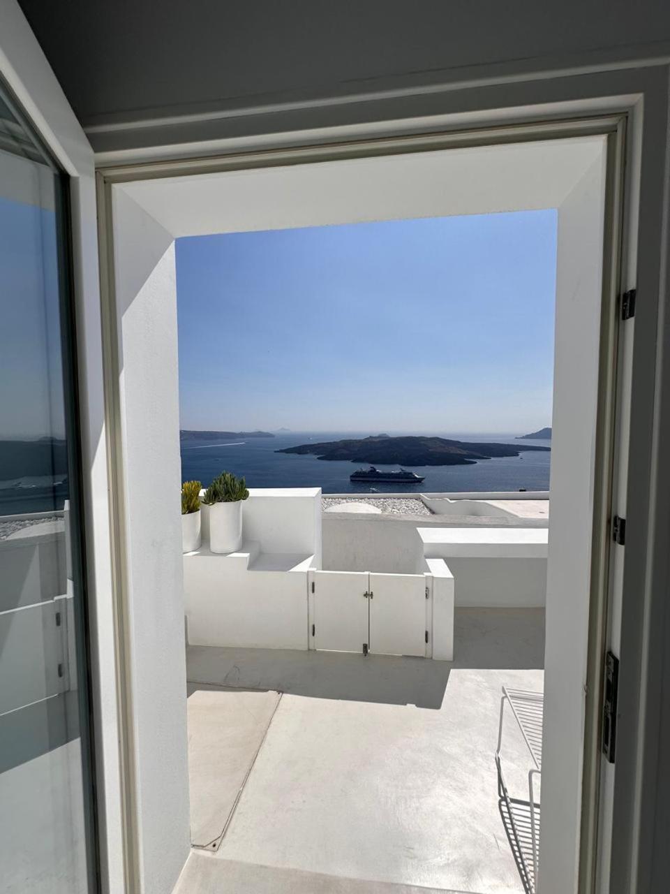 Aesthesis Boutique Villas Fira Exterior photo