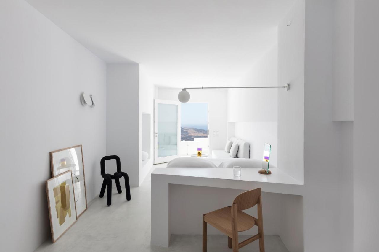 Aesthesis Boutique Villas Fira Exterior photo