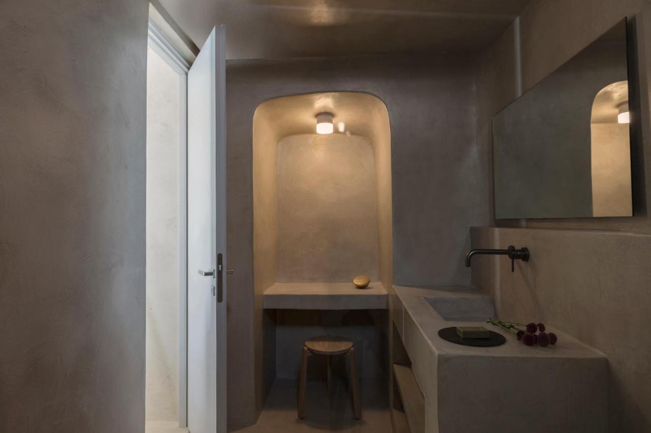Aesthesis Boutique Villas Fira Exterior photo